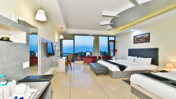 SS Resorts Dalhousie - Studio Room